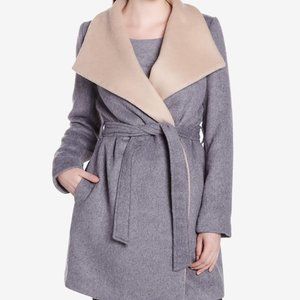 Wool coat wrap with snap buttons